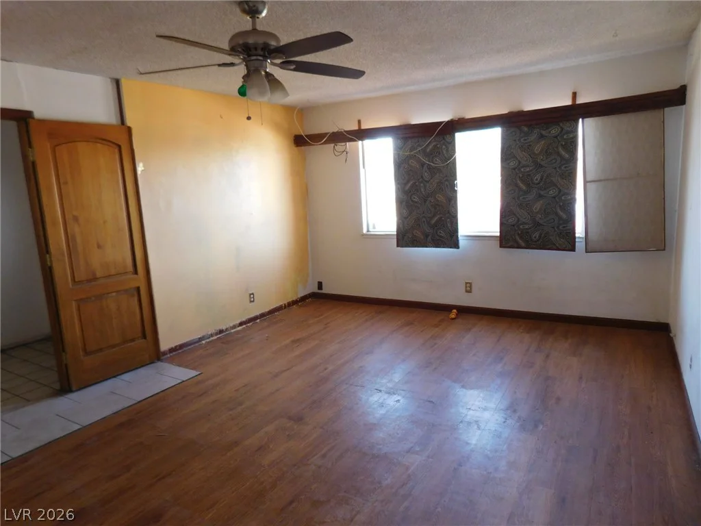 7105 Pinelake, Las Vegas, NV 89145