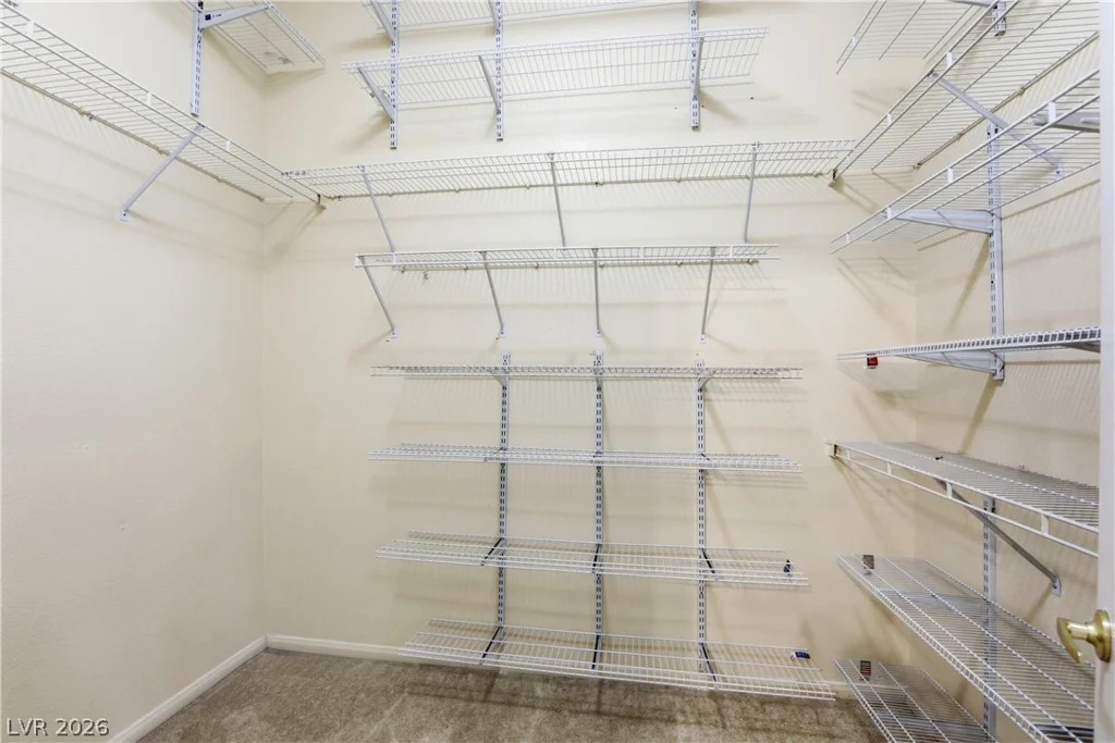 5871 Lost Valley, Las Vegas, NV 89113