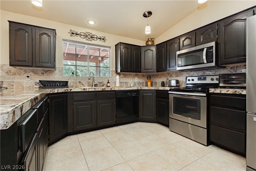 5525 Tee Pee, Las Vegas, NV 89149