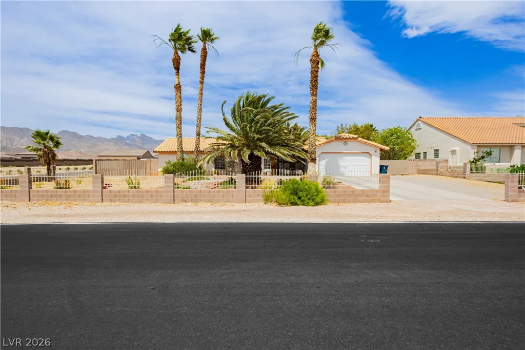 5525 Tee Pee, Las Vegas, NV 89149
