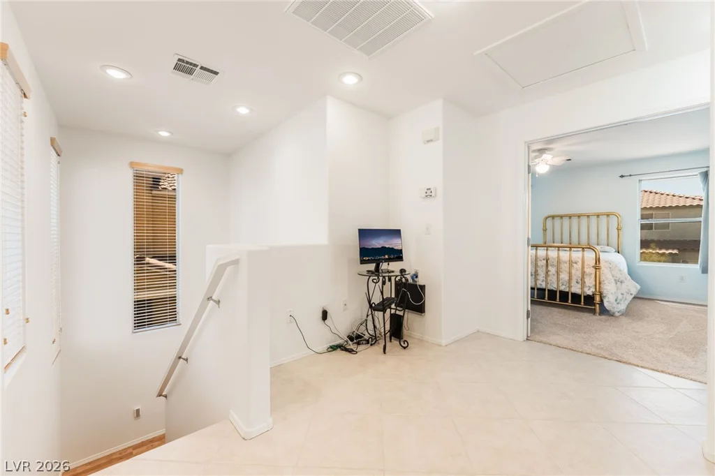 9065 Starling Wing, Las Vegas, NV 89143