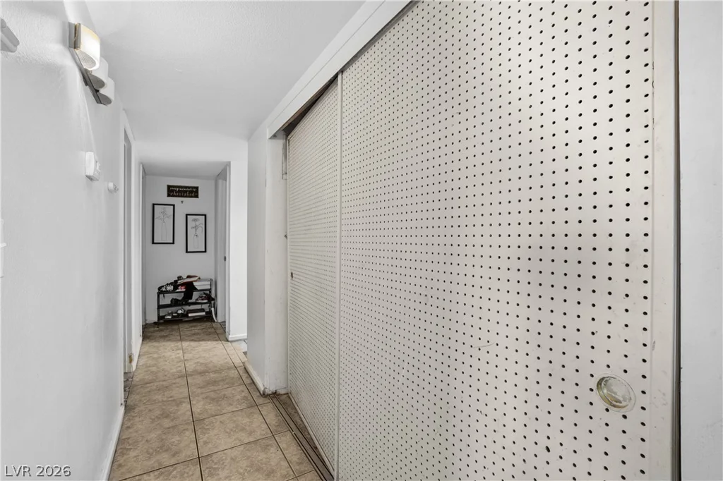 4686 Sheppard, Las Vegas, NV 89122