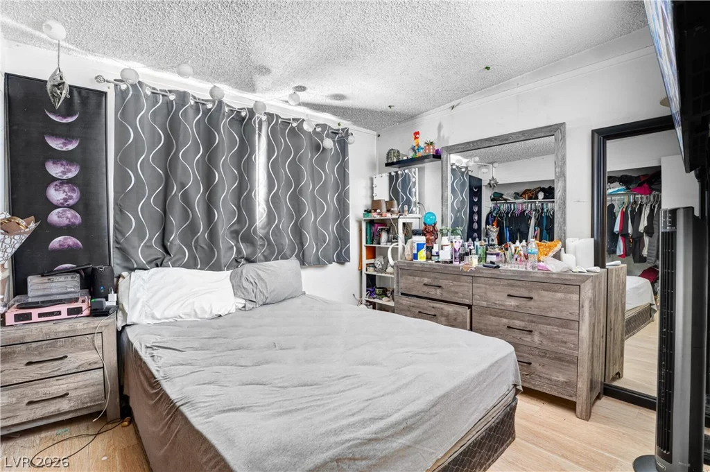 4686 Sheppard, Las Vegas, NV 89122