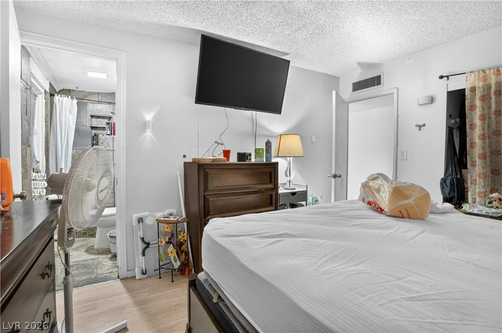 4686 Sheppard, Las Vegas, NV 89122