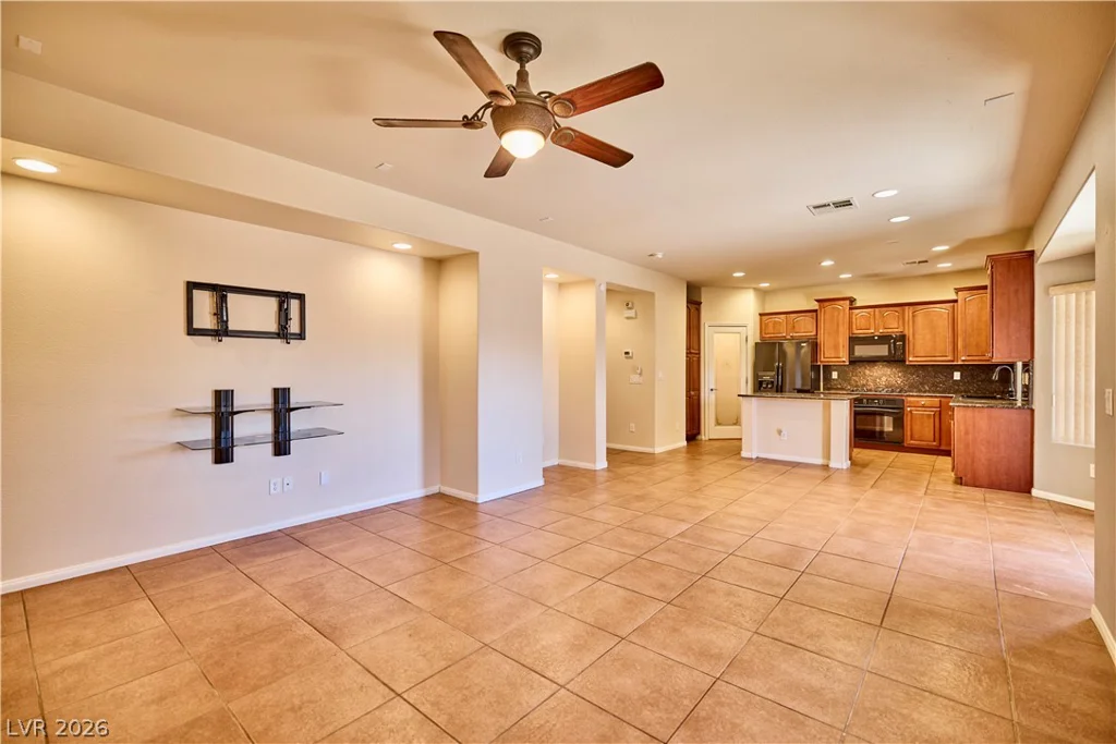 9792 Twin Mill, Las Vegas, NV 89178