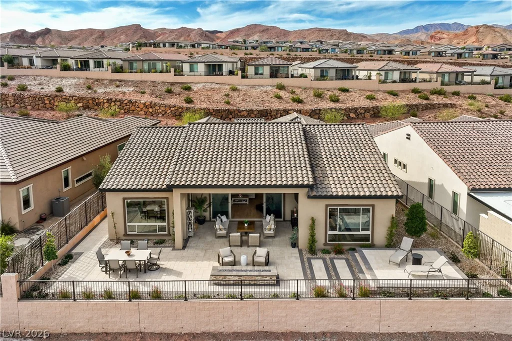 148 Stone Mesa, Henderson, NV 89011