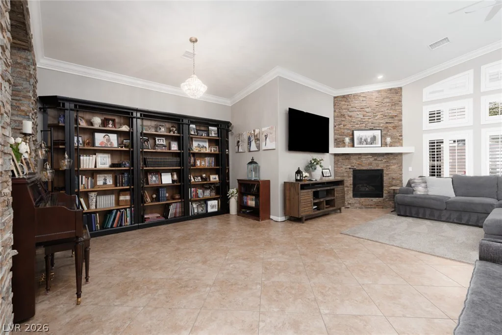 11233 Carson Brook, Las Vegas, NV 89183
