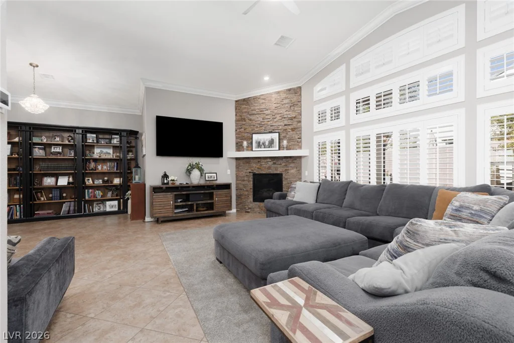 11233 Carson Brook, Las Vegas, NV 89183