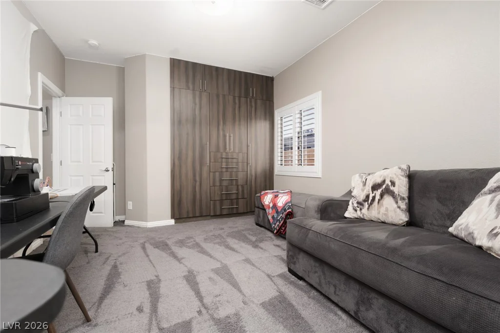 11233 Carson Brook, Las Vegas, NV 89183