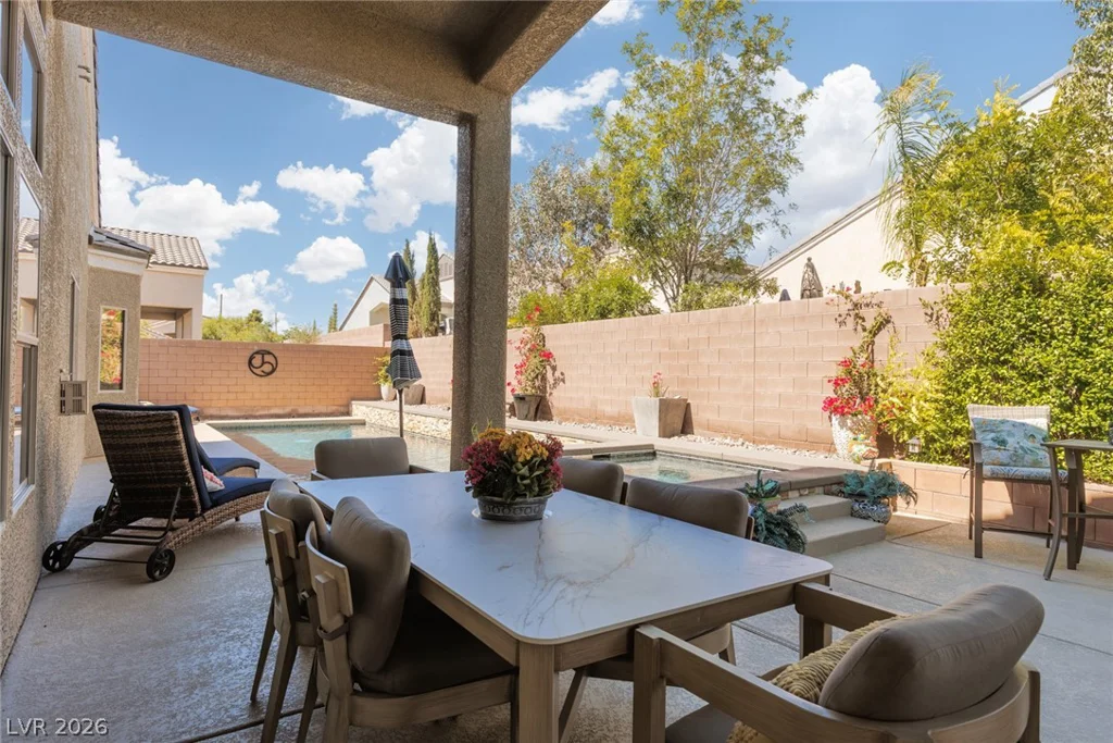 11233 Carson Brook, Las Vegas, NV 89183