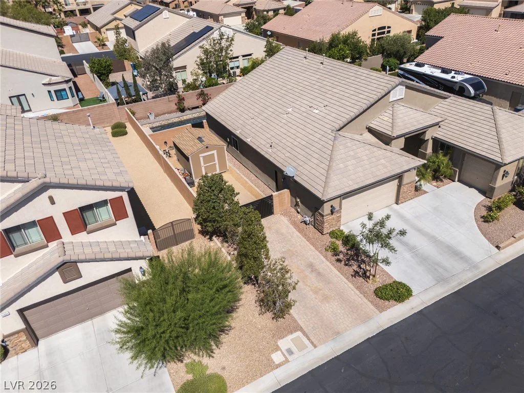 11233 Carson Brook, Las Vegas, NV 89183