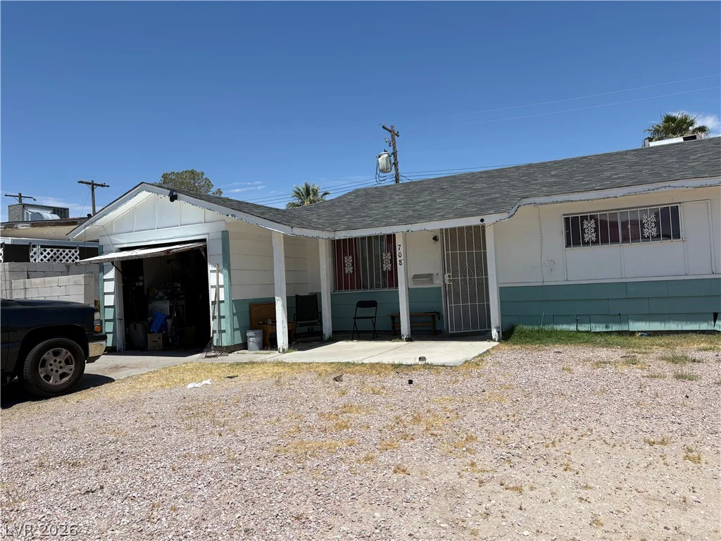 708 Van Ert, North Las Vegas, NV 89030