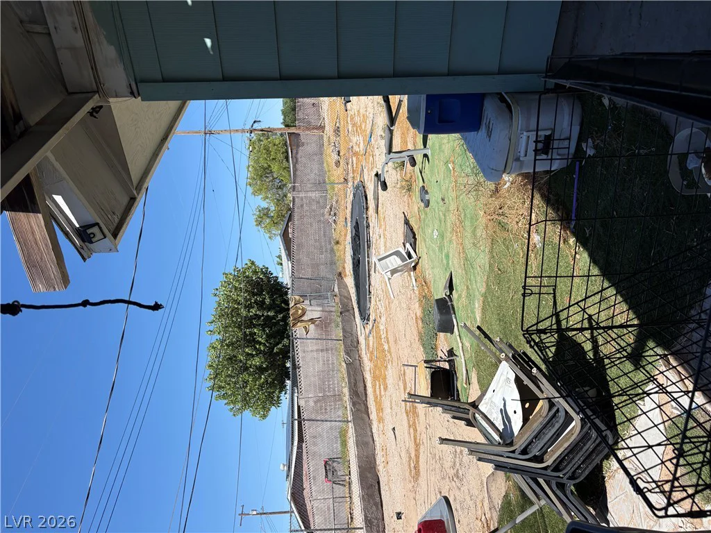 708 Van Ert, North Las Vegas, NV 89030