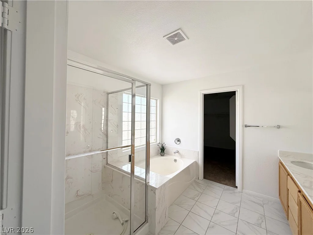 1096 Sloan, Las Vegas, NV 89110