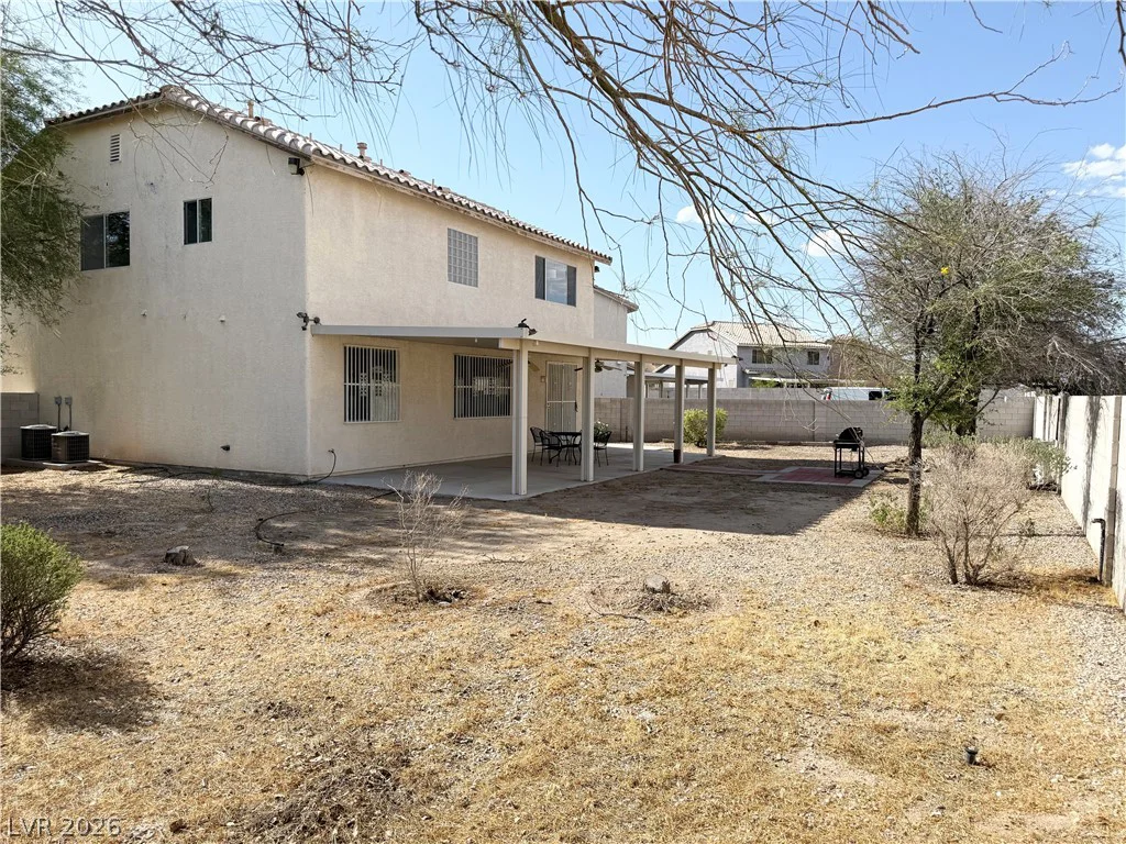 1096 Sloan, Las Vegas, NV 89110