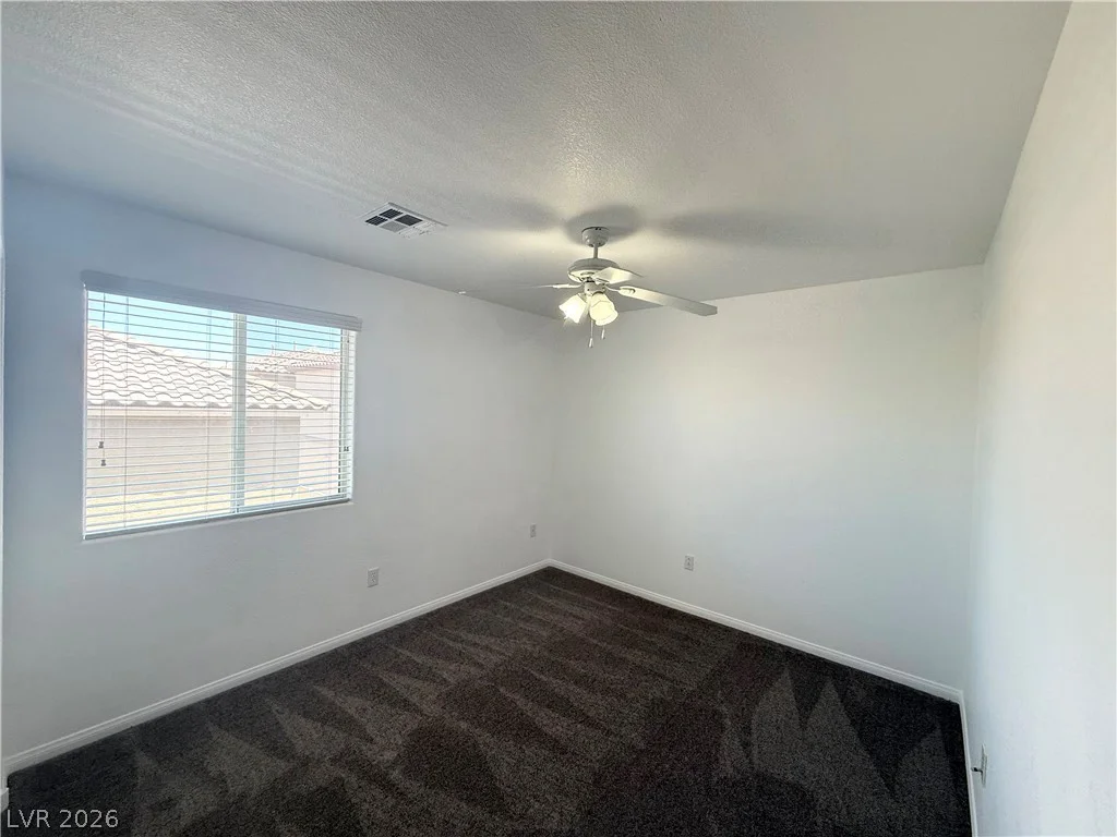 6035 Dewey, Las Vegas, NV 89118