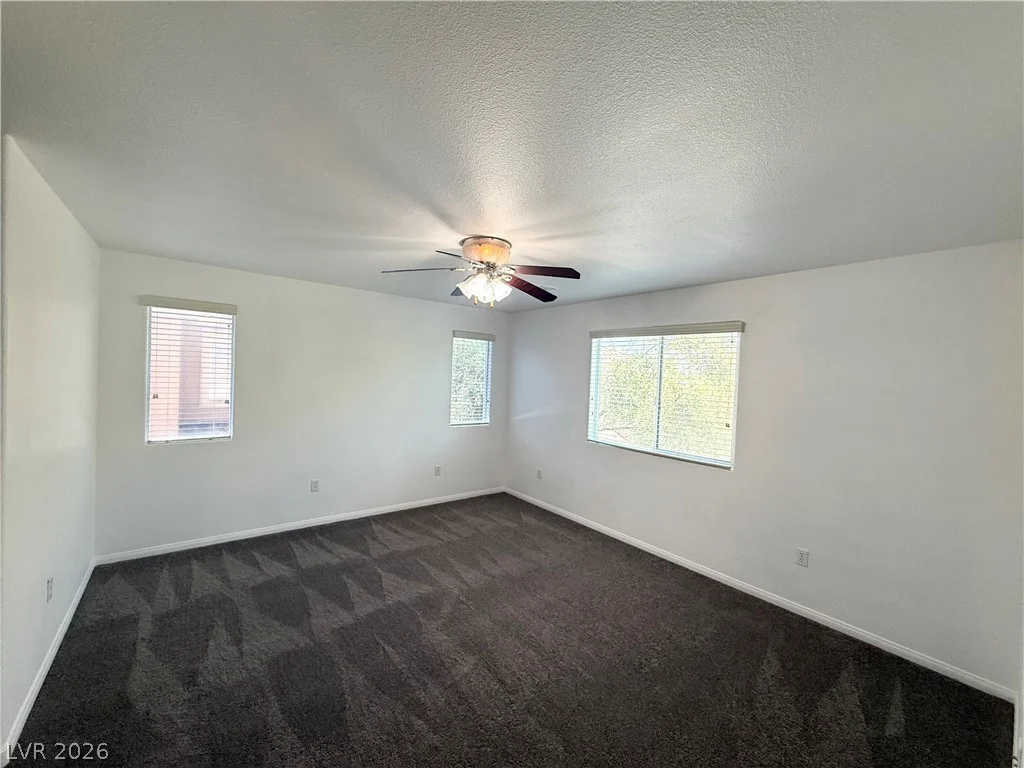 6035 Dewey, Las Vegas, NV 89118