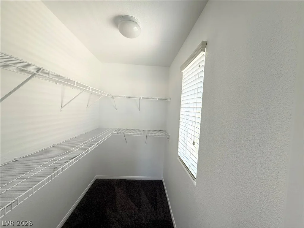 6035 Dewey, Las Vegas, NV 89118