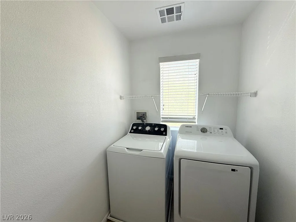 6035 Dewey, Las Vegas, NV 89118