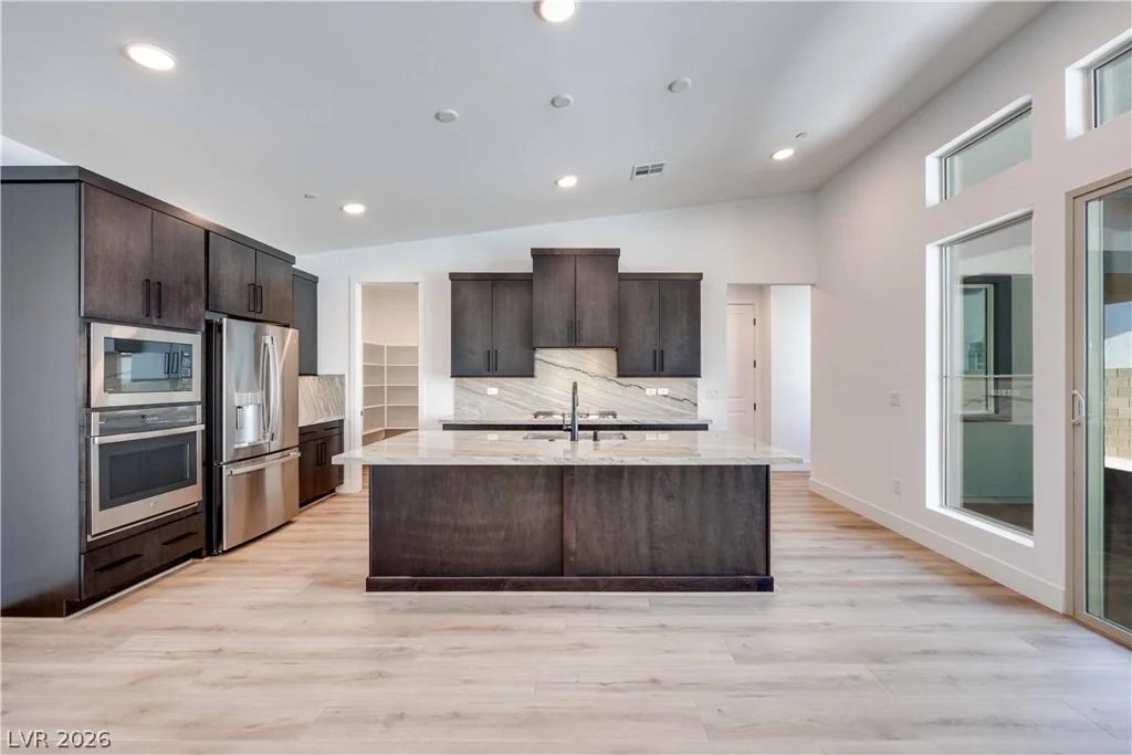 1001 Soaring Sage, Las Vegas, NV 89138