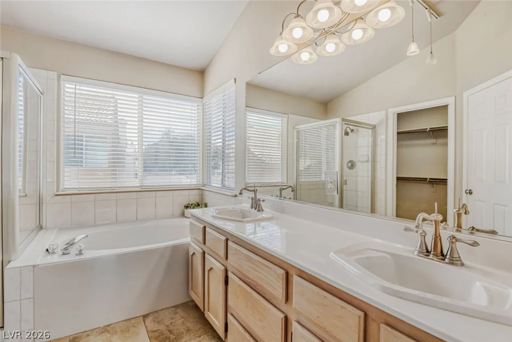 2333 Homeland, Las Vegas, NV 89128