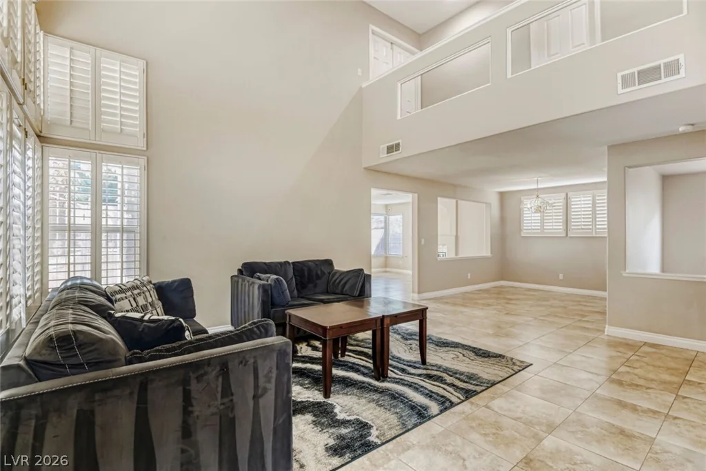 2333 Homeland, Las Vegas, NV 89128