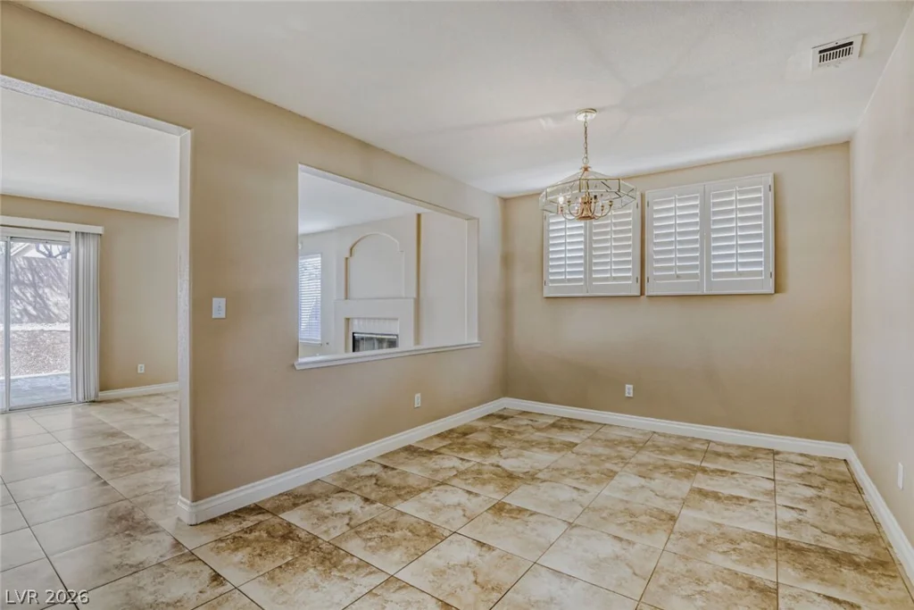 2333 Homeland, Las Vegas, NV 89128