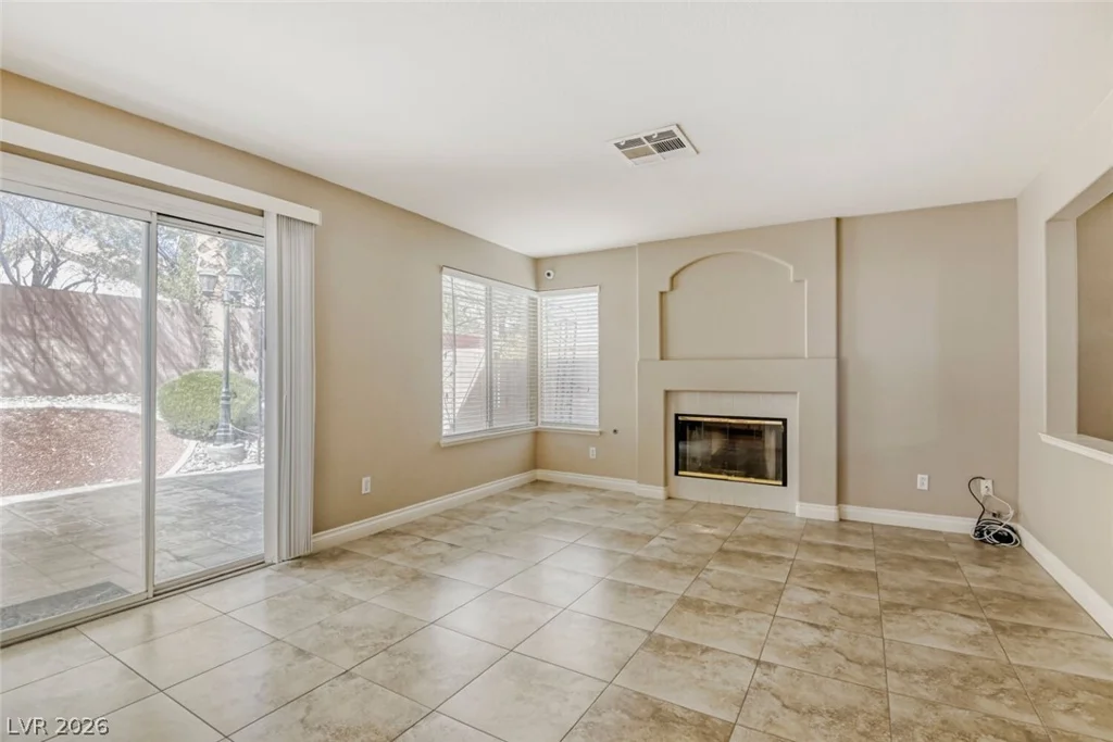 2333 Homeland, Las Vegas, NV 89128