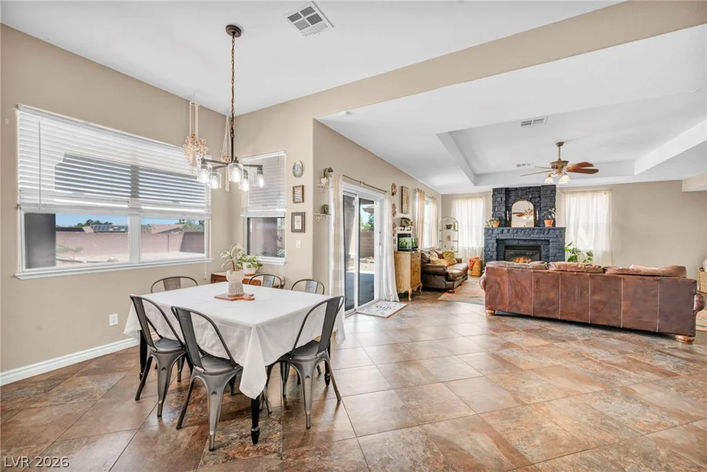 6228 Red Pine, Las Vegas, NV 89130