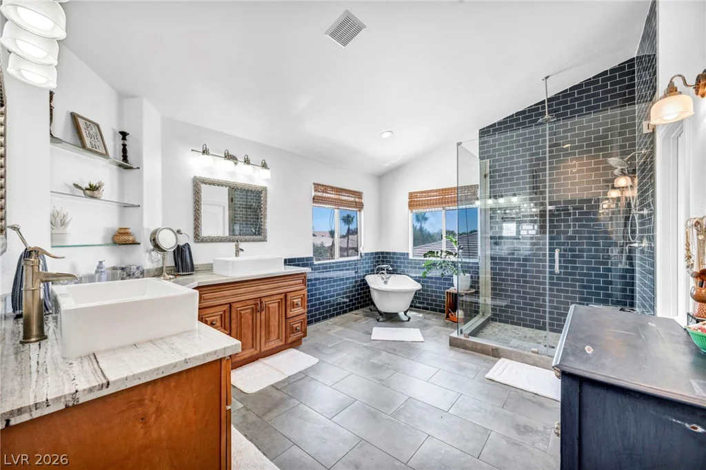 6228 Red Pine, Las Vegas, NV 89130