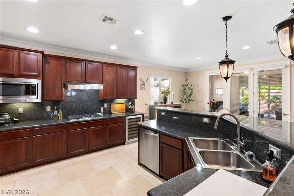 8234 Cupertino Heights, Las Vegas, NV 89178