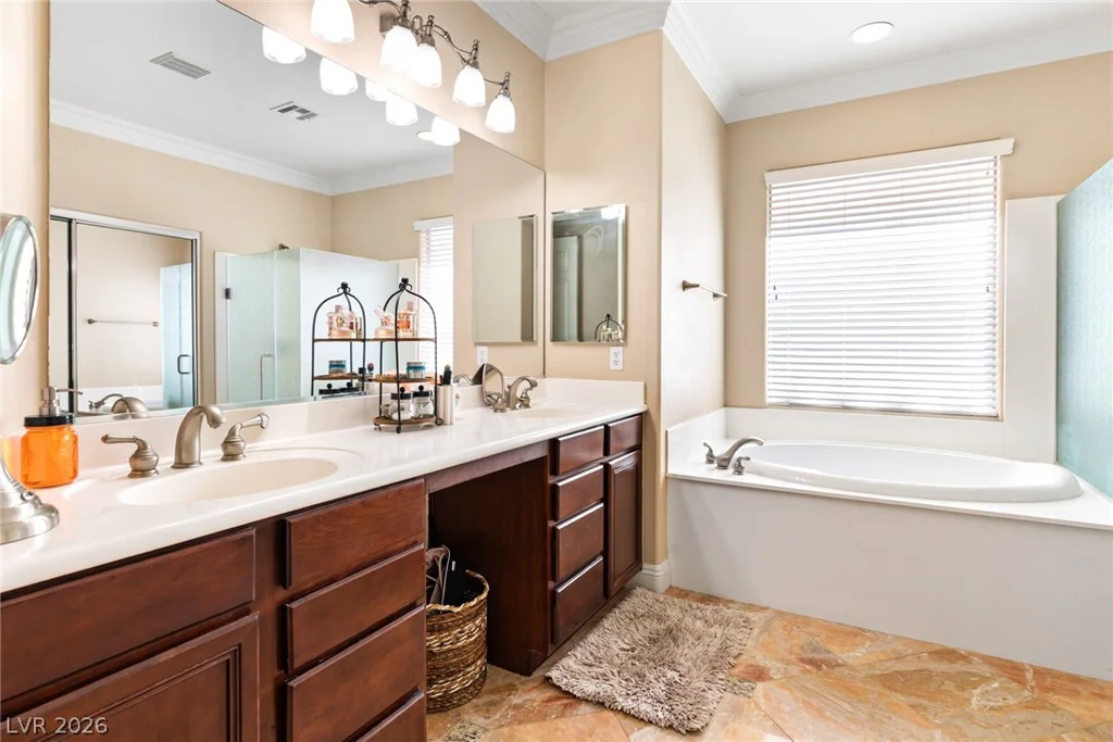 8234 Cupertino Heights, Las Vegas, NV 89178