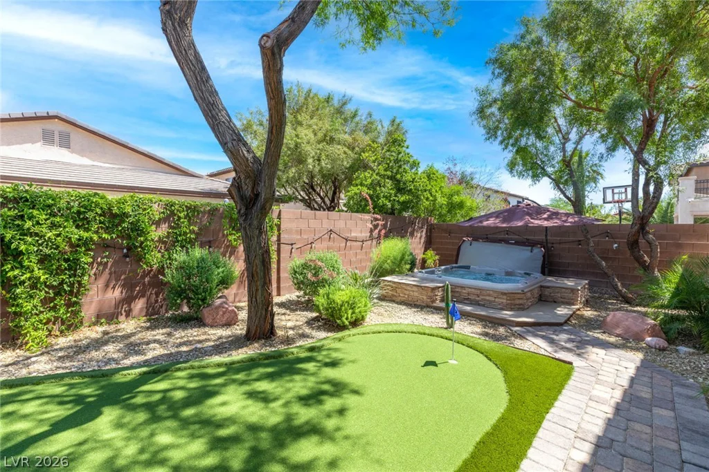 8234 Cupertino Heights, Las Vegas, NV 89178