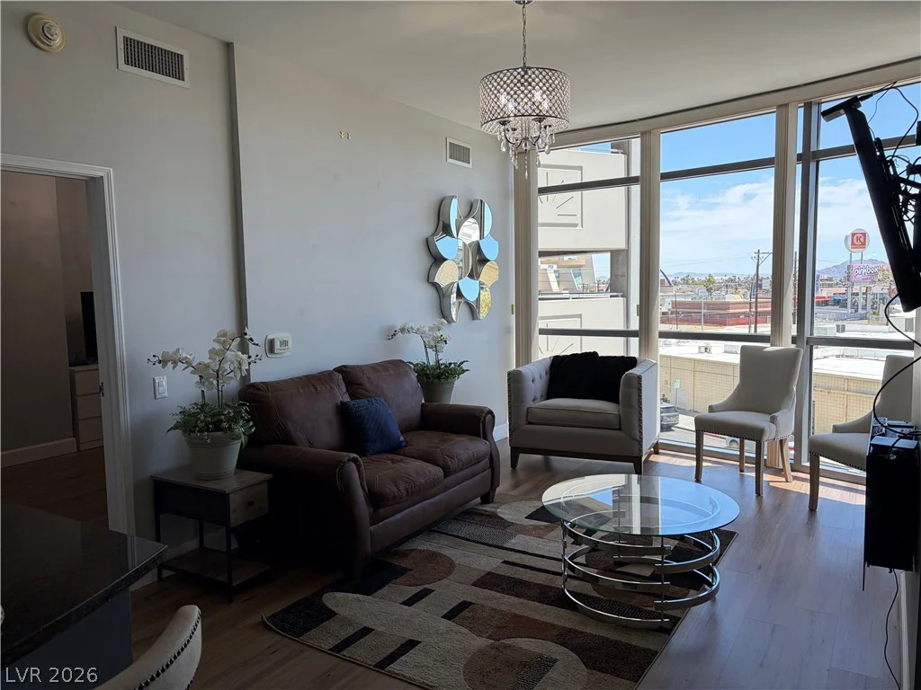 200 Sahara, Las Vegas, NV 89102