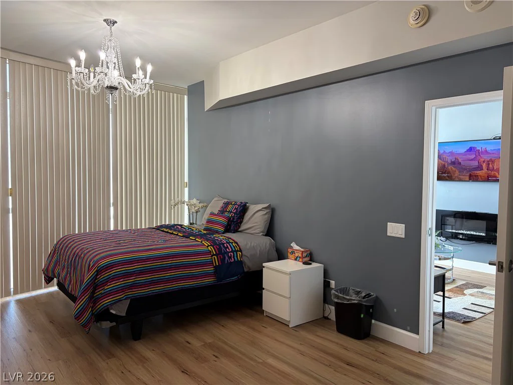 200 Sahara, Las Vegas, NV 89102