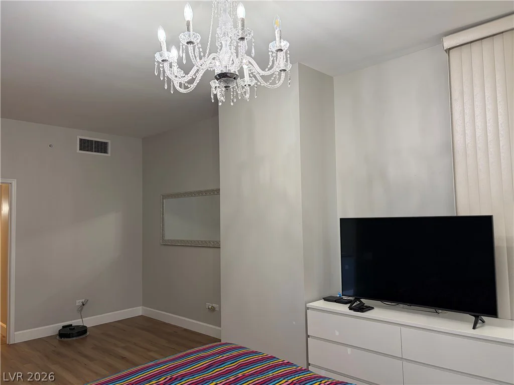 200 Sahara, Las Vegas, NV 89102