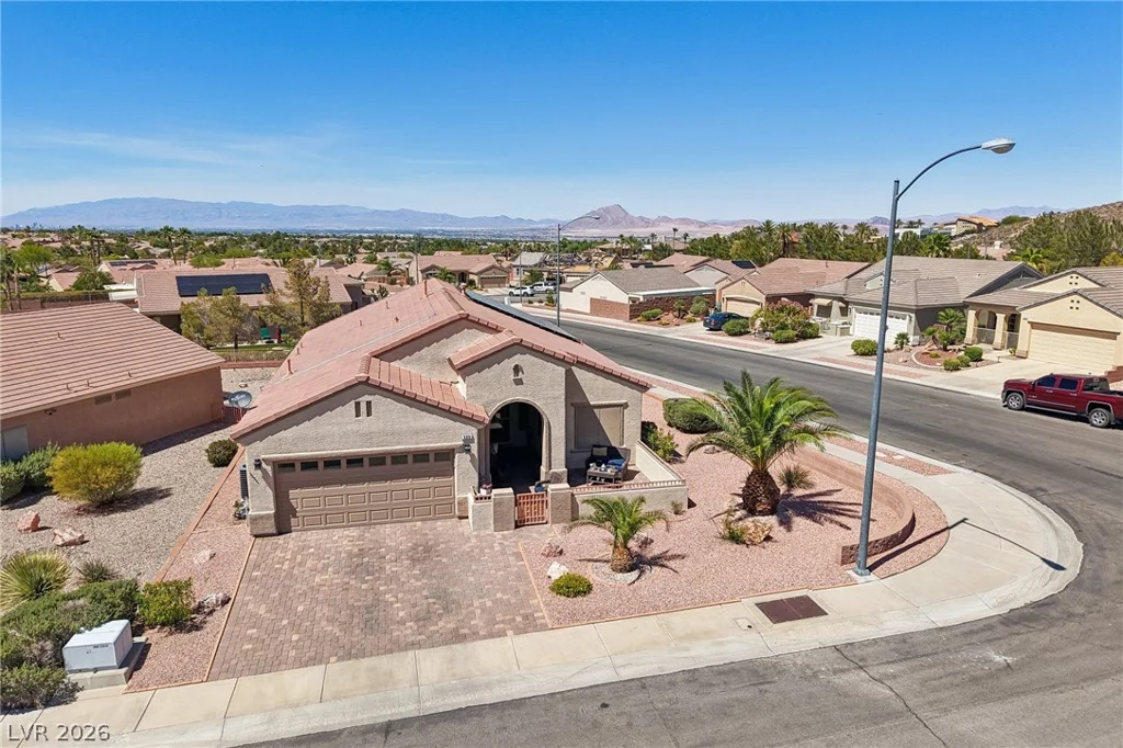 586 Cypress Gardens, Henderson, NV 89012