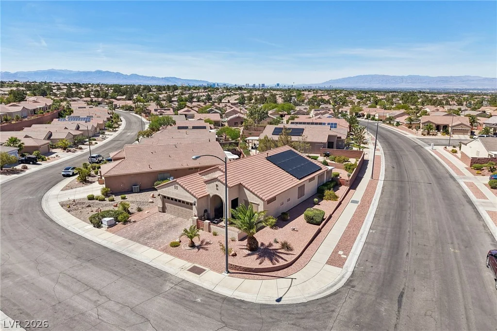 586 Cypress Gardens, Henderson, NV 89012