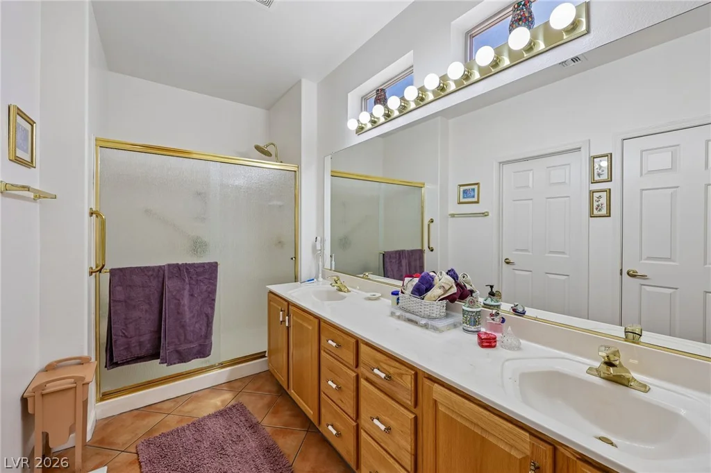 586 Cypress Gardens, Henderson, NV 89012