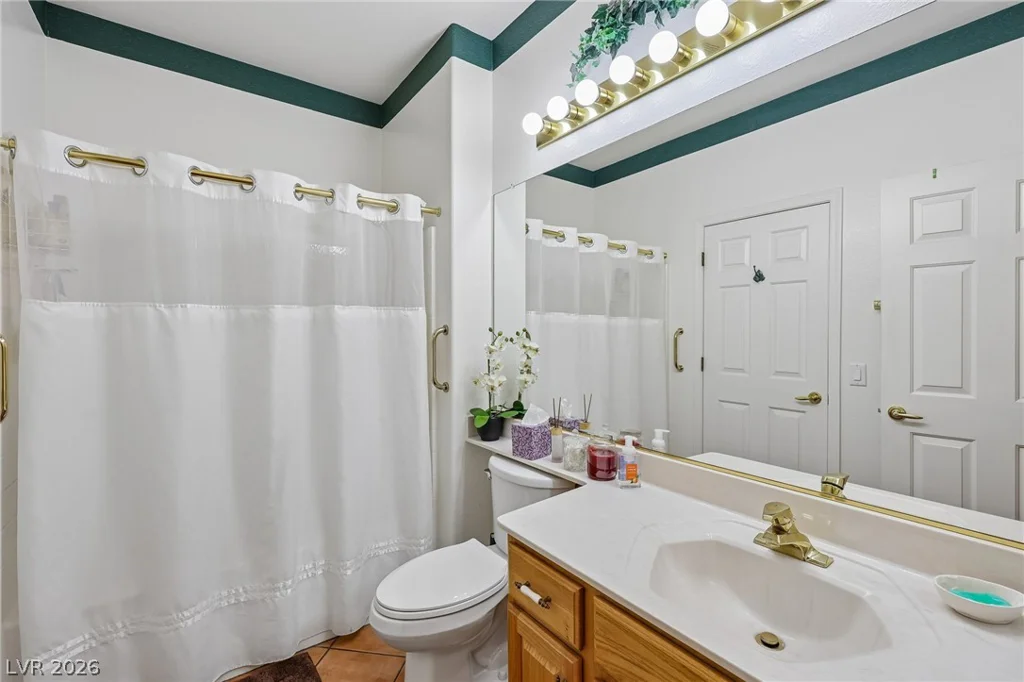 586 Cypress Gardens, Henderson, NV 89012