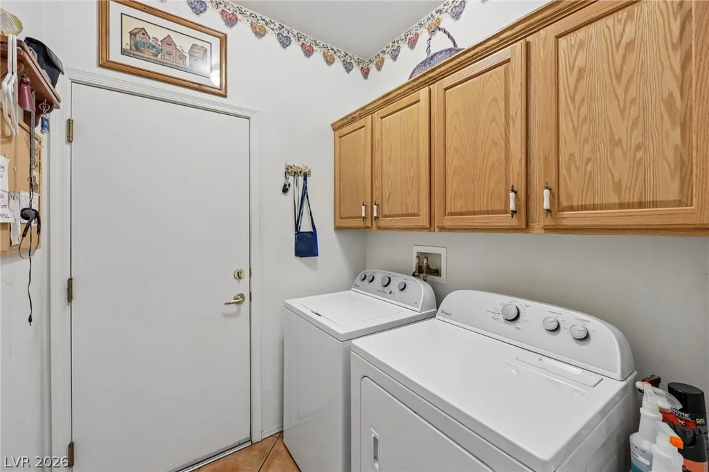 586 Cypress Gardens, Henderson, NV 89012