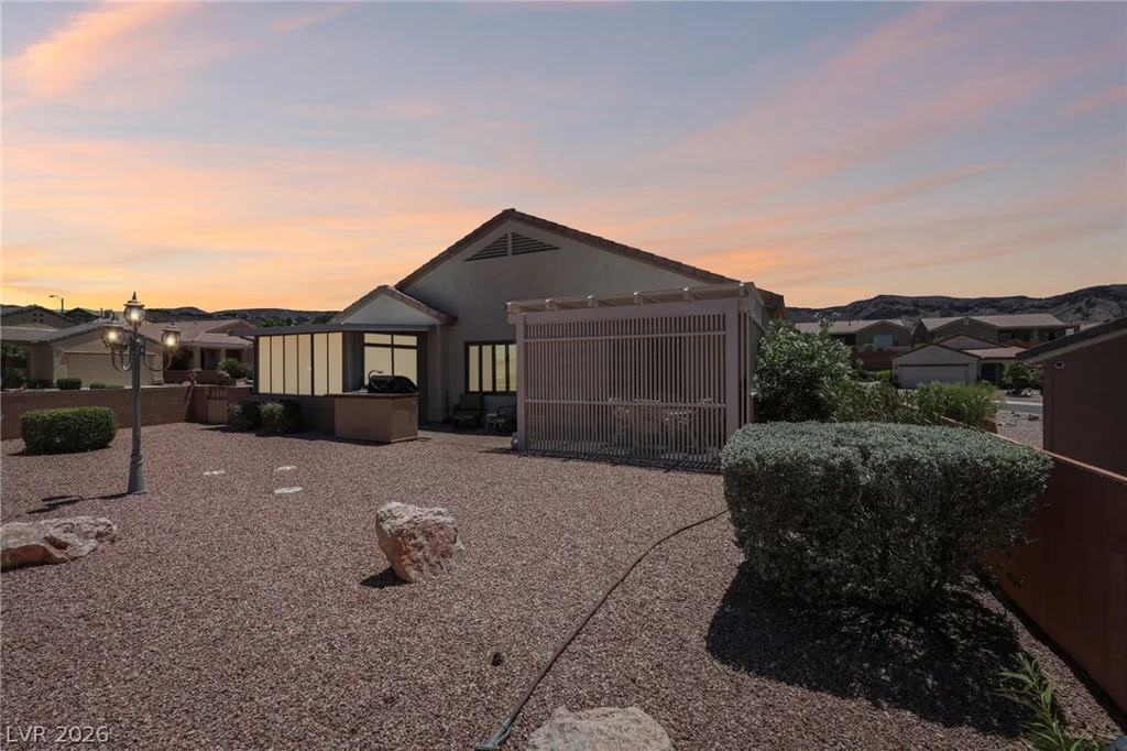 586 Cypress Gardens, Henderson, NV 89012