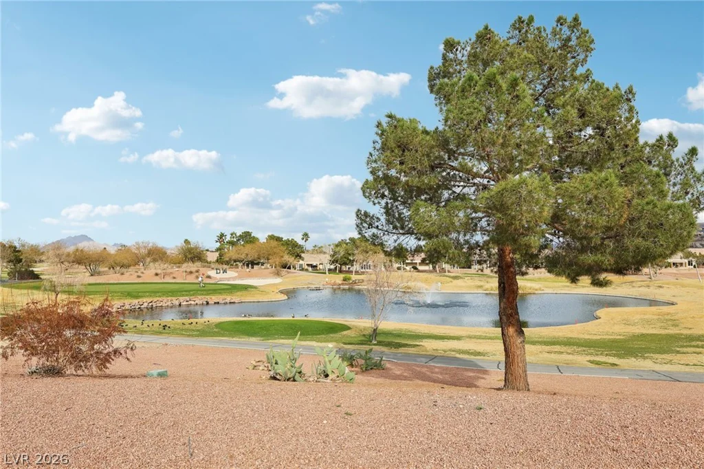 586 Cypress Gardens, Henderson, NV 89012