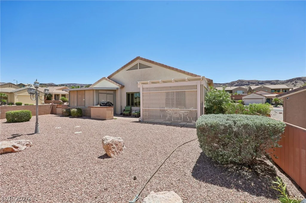 586 Cypress Gardens, Henderson, NV 89012