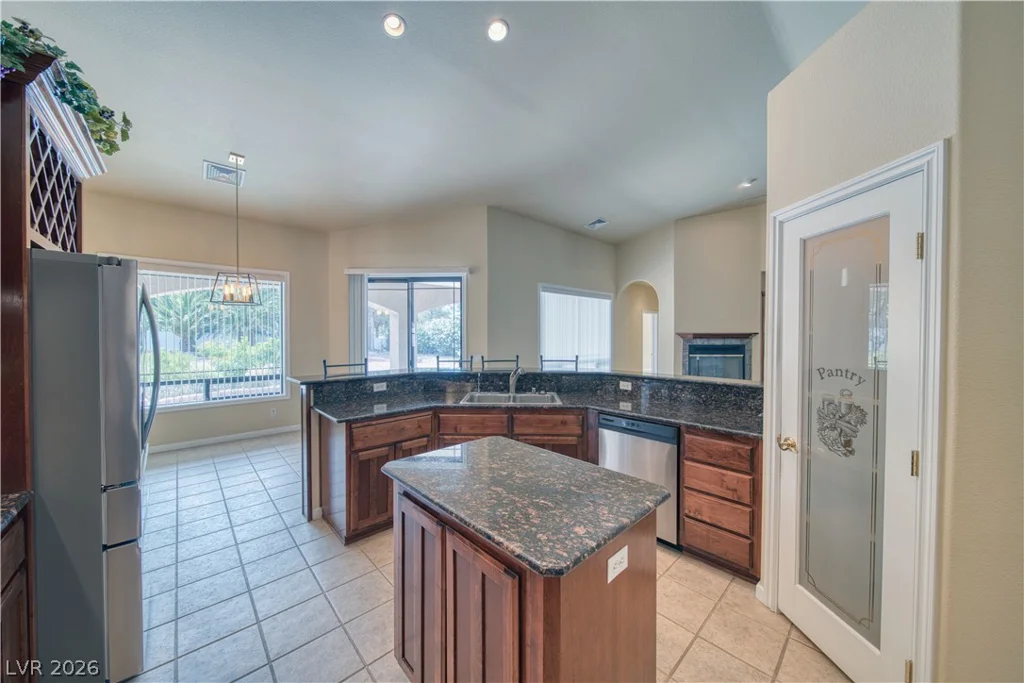 2061 Iroquois, Pahrump, NV 89048