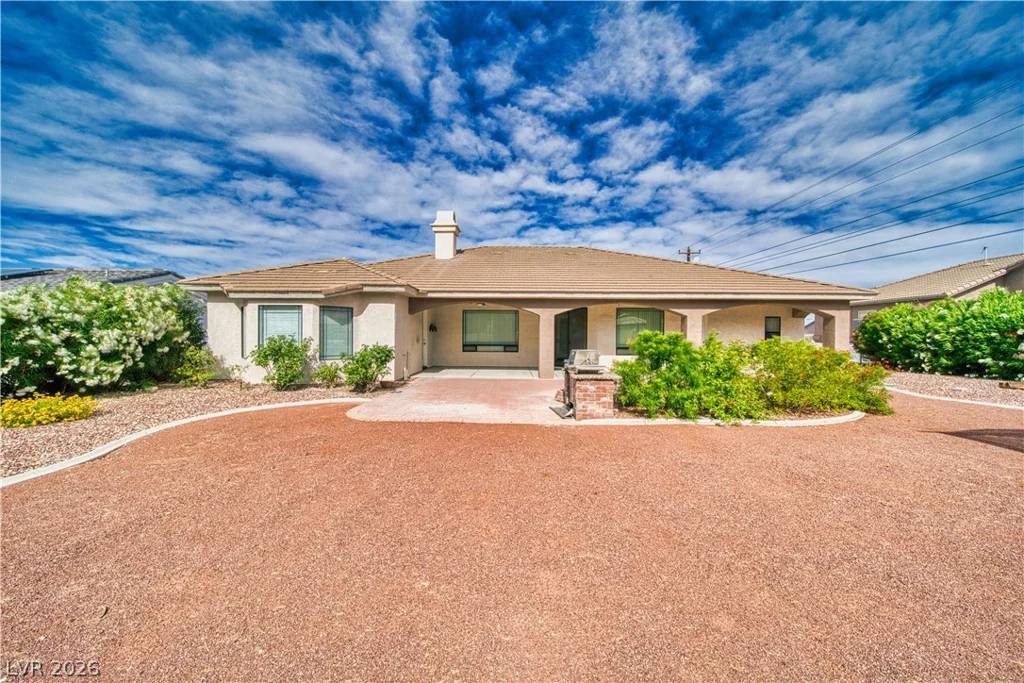 2061 Iroquois, Pahrump, NV 89048