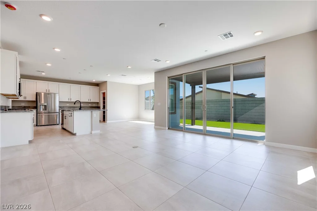 9912 Juniper Valley, Las Vegas, NV 89166