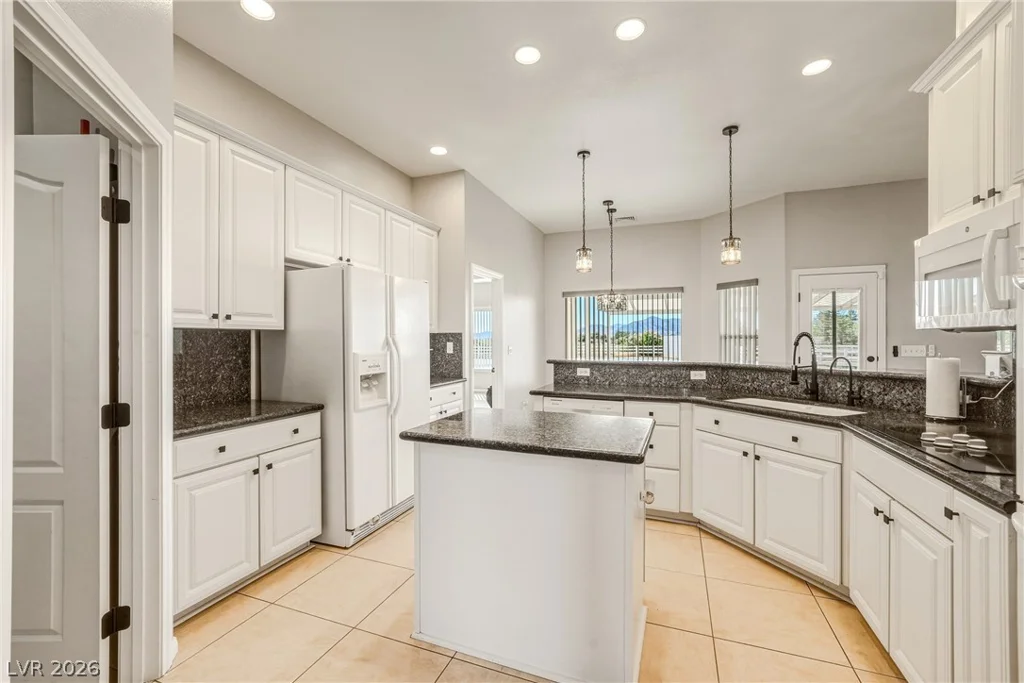 880 Benson, Pahrump, NV 89060