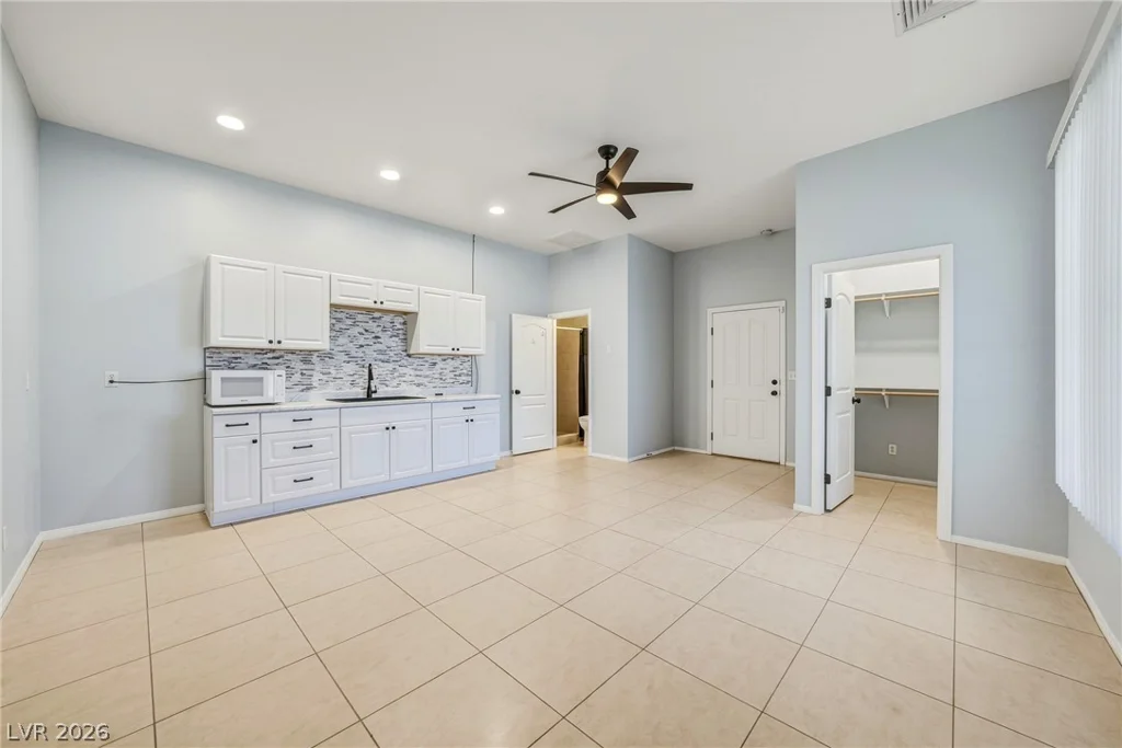 880 Benson, Pahrump, NV 89060