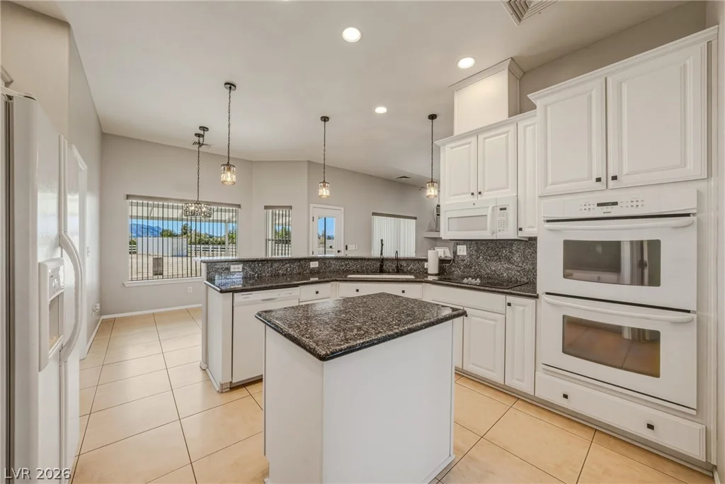 880 Benson, Pahrump, NV 89060